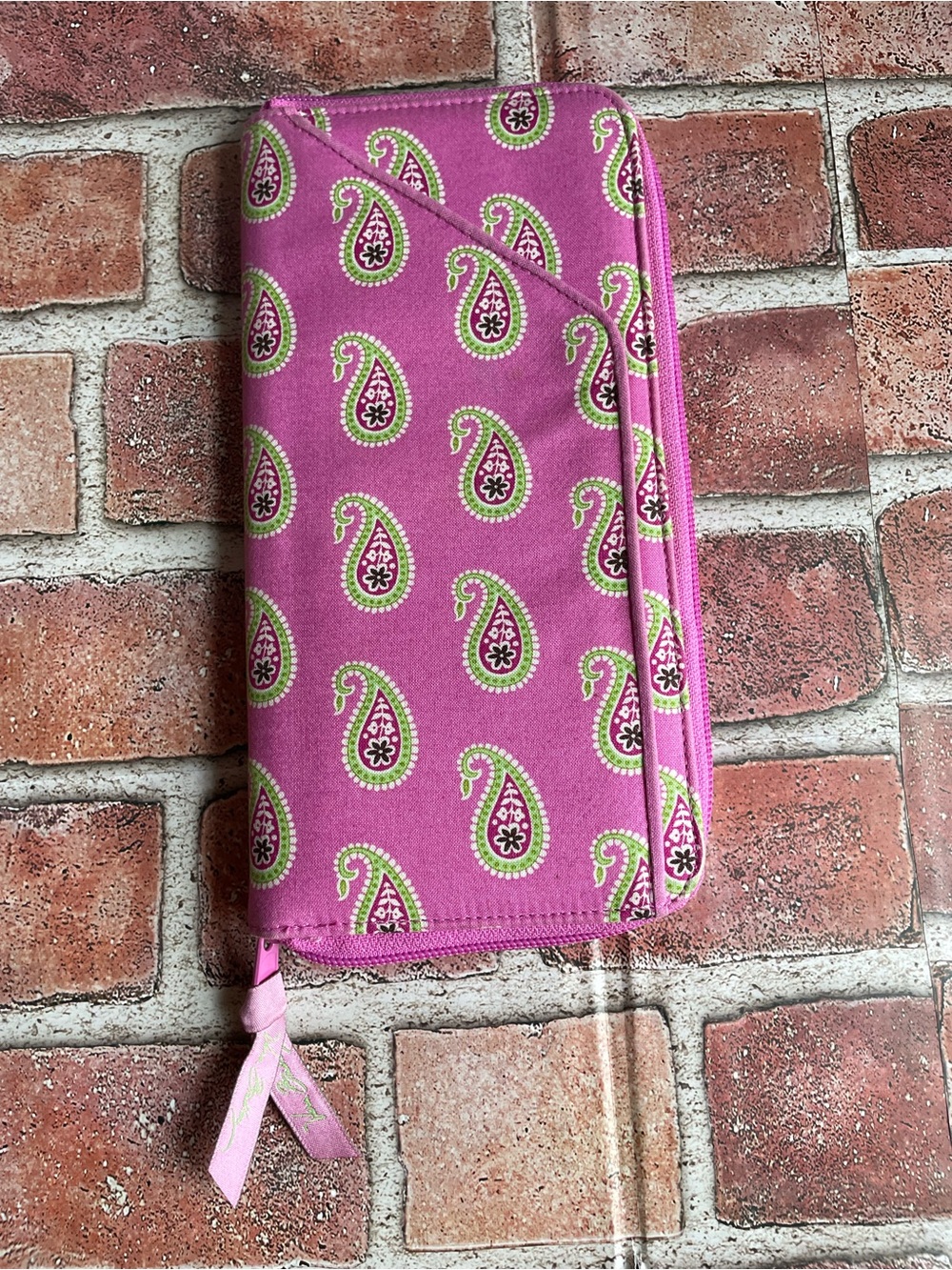 Vera Bradley Pink Paisley Zip Wallet